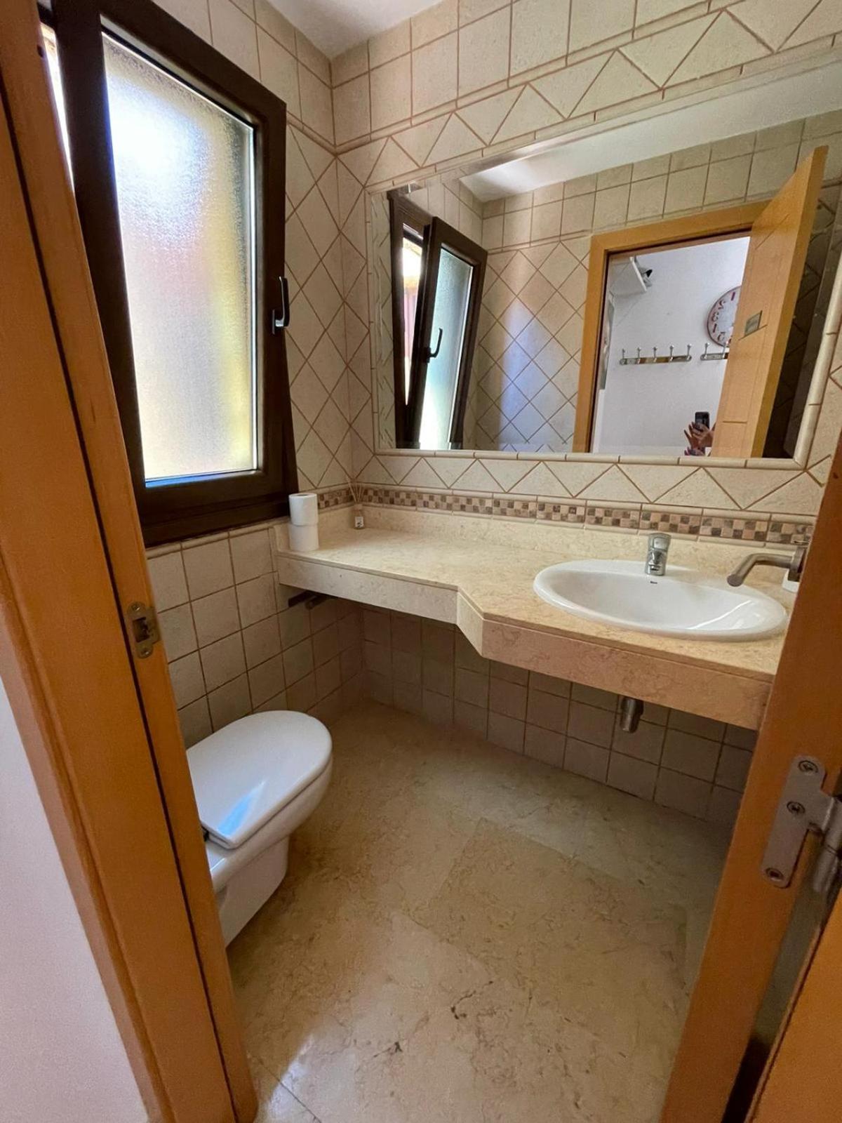 Sunset Beach 4 Bedroom Villa 200M To Beach+Fast Wifi Коральео Экстерьер фото