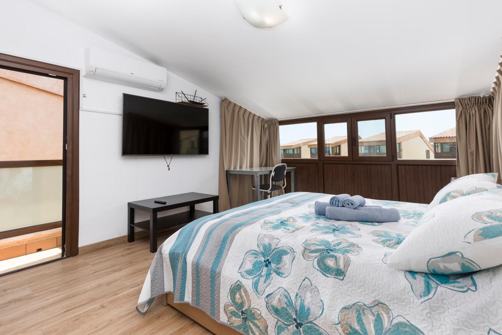 Sunset Beach 4 Bedroom Villa 200M To Beach+Fast Wifi Коральео Экстерьер фото